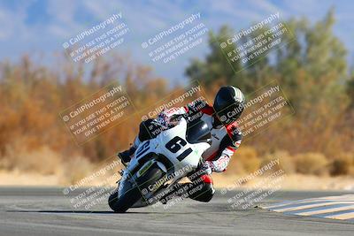 media/Jan-08-2022-SoCal Trackdays (Sat) [[1ec2777125]]/Turn 7 (1035am)/